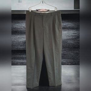 EUC Mens Roundtree & Yorke Dress Slacks 38x32